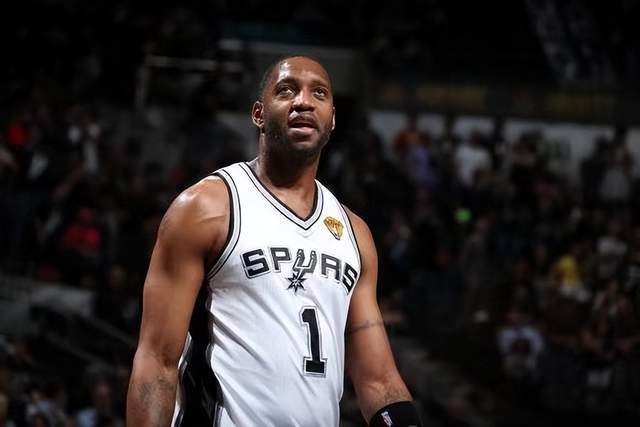 杨瀚森13+8青岛大胜宁波 邹阳32+11福建负山西