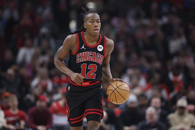 林庭谦25分天津胜吉林结束连败 琼斯空砍42分